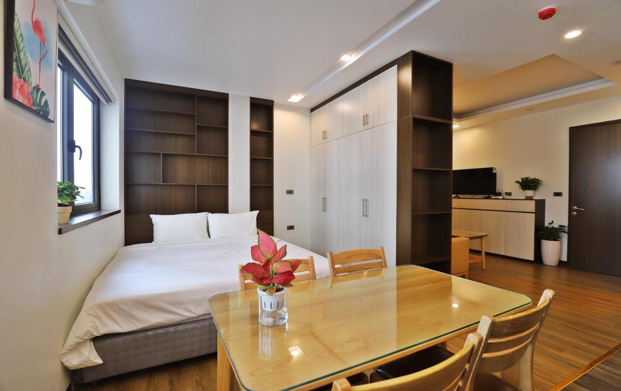 Luck Apart 05 - Tay Ho Hanoi Apartment Экстерьер фото