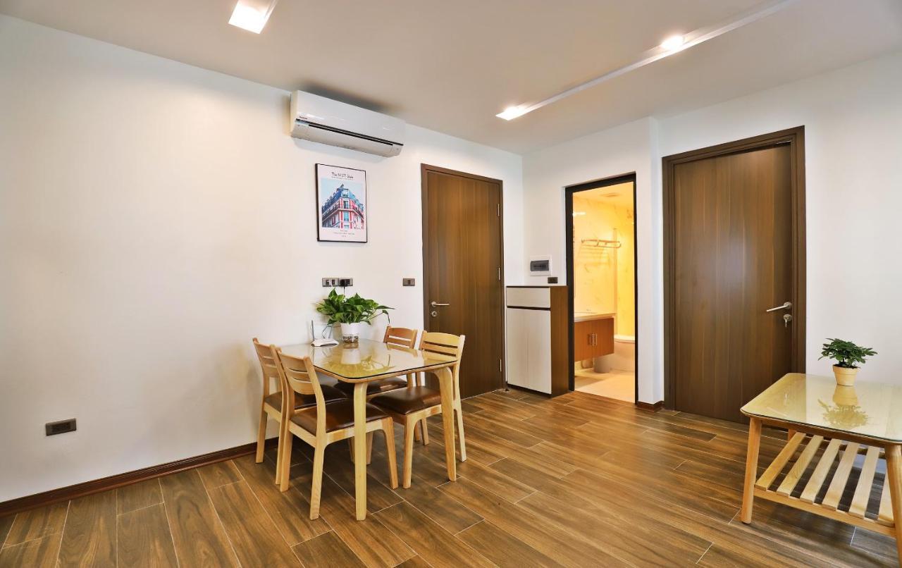 Luck Apart 05 - Tay Ho Hanoi Apartment Экстерьер фото