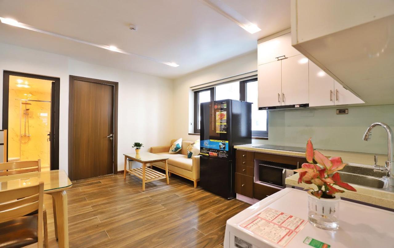 Luck Apart 05 - Tay Ho Hanoi Apartment Экстерьер фото